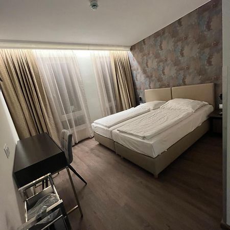 Hotel Adrett Am Dom - Digital Access Cologne Luaran gambar