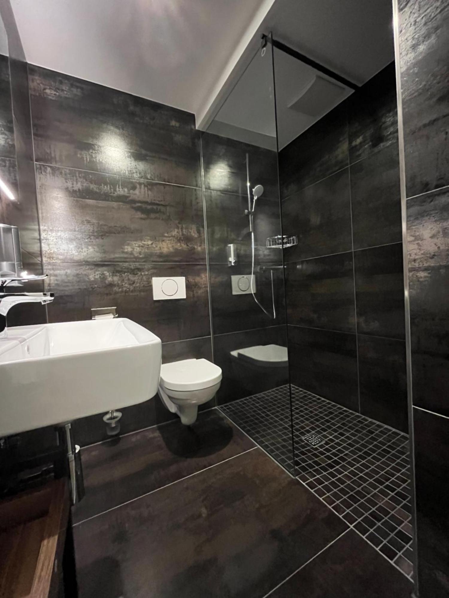 Hotel Adrett Am Dom - Digital Access Cologne Luaran gambar